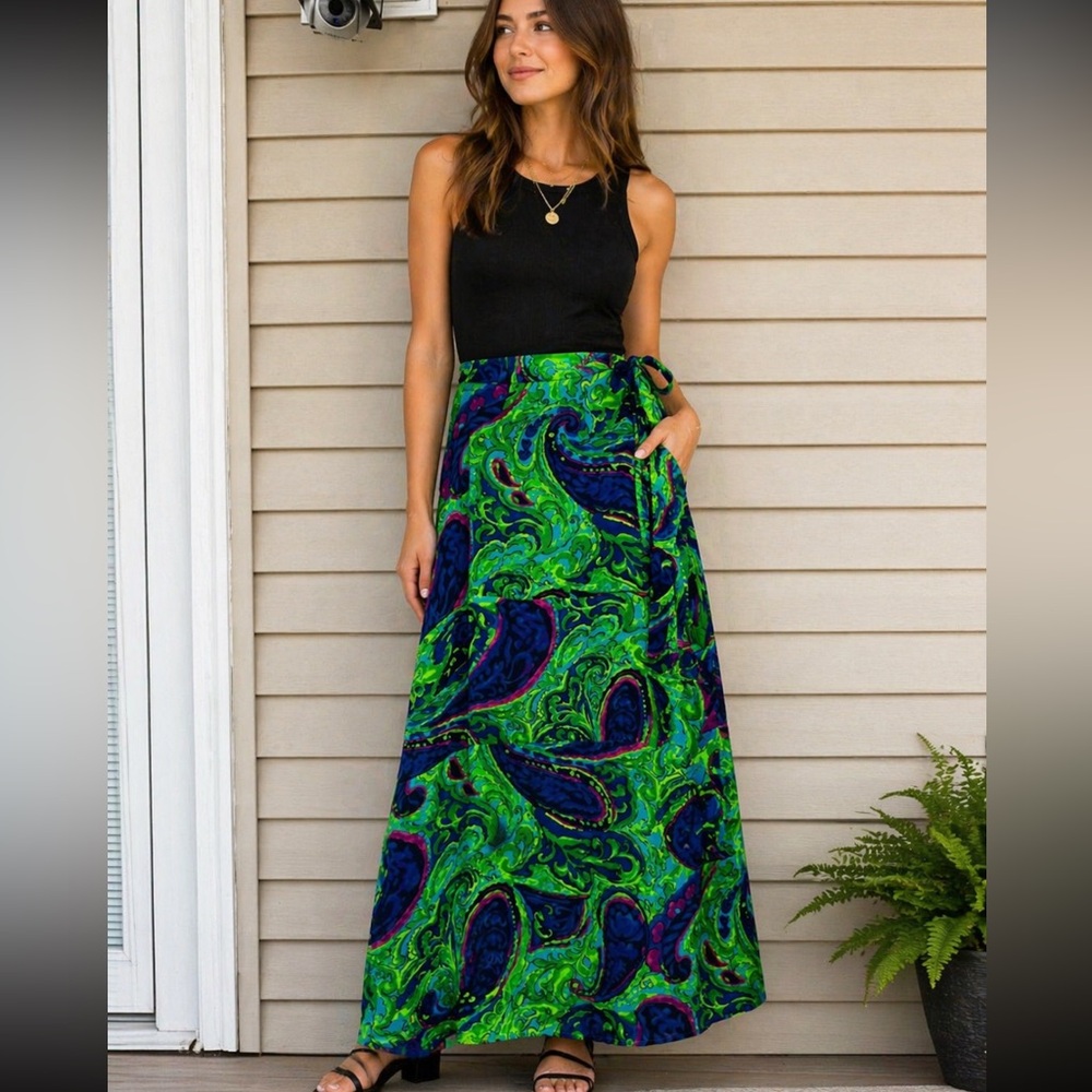 Show Me Your MuMu Vibrant Green & Blue Paisley Maxi Skirt